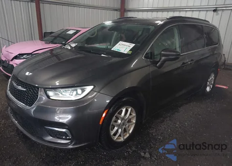 2022 Chrysler Pacifica Touring L z USA, uszkodzony, nr VIN 2C4RC1BGXNR121985